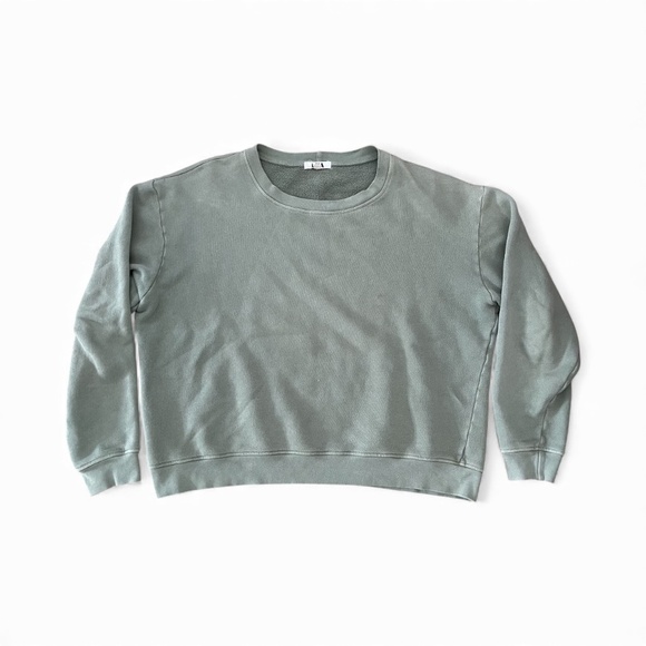LNA Cropped Olive Green Long Sleeve Sweatshirt Size Medium Soft Neutral - Picture 1 of 5